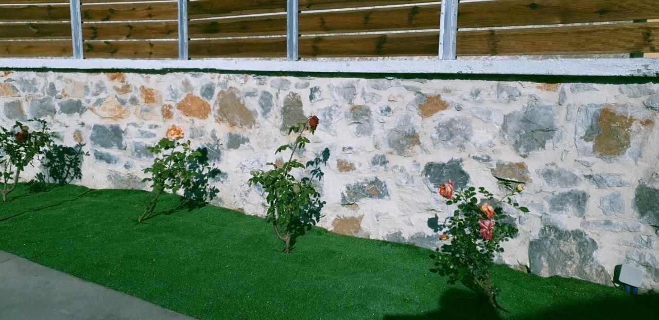 Double Bee Villa With Private Pool Agios Konstantinos  Exteriér fotografie