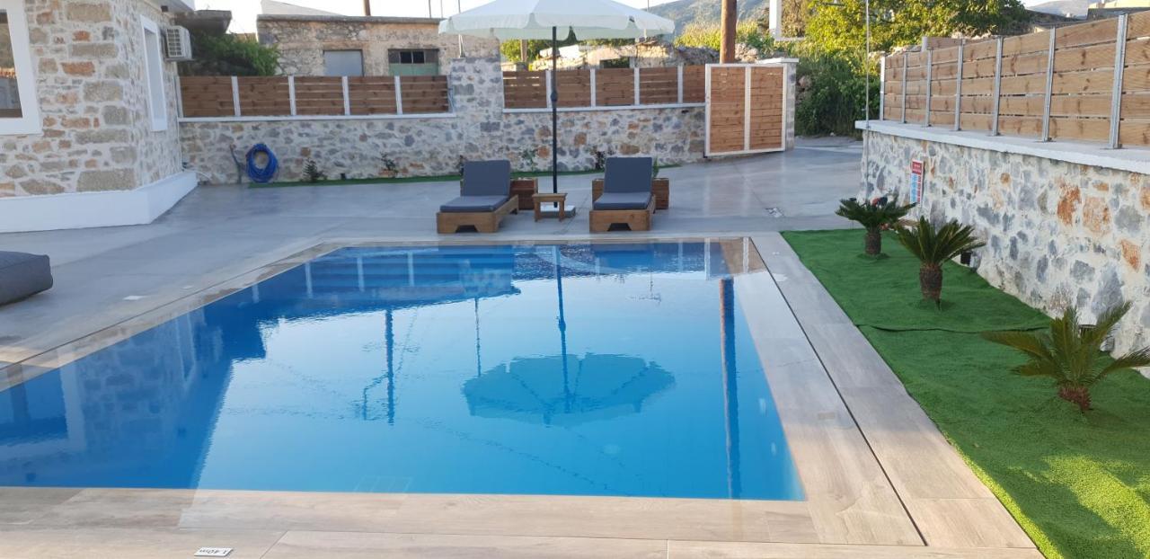 Double Bee Villa With Private Pool Agios Konstantinos  Exteriér fotografie