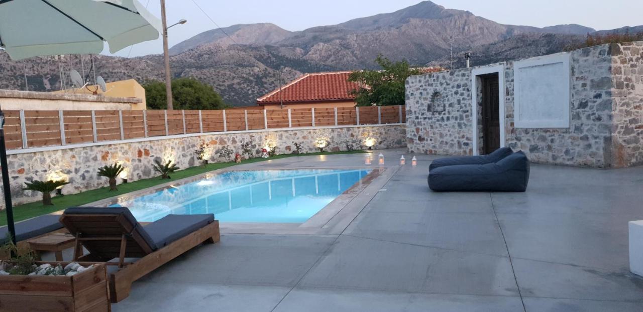Double Bee Villa With Private Pool Agios Konstantinos  Exteriér fotografie